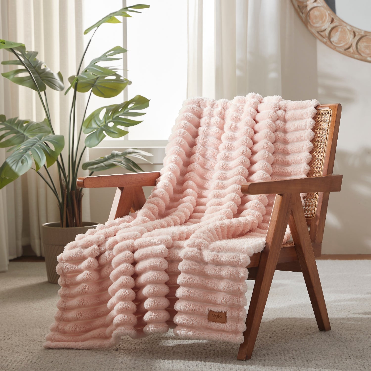 Nala Cozy Fleece Blanket